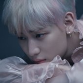 BAMBAM 1st Mini Album [riBBon]