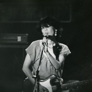 “ONNA”的封面