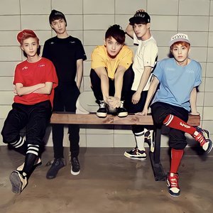 Изображение для 'EXO-M'