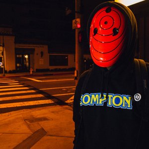 “Zikomo”的封面