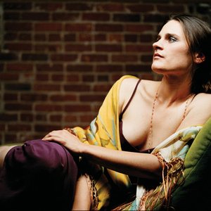 'Madeleine Peyroux'の画像