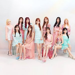 Image for 'IZ*ONE'