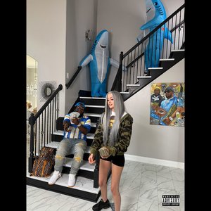“Shark (feat. Rio Da Yung Og)”的封面