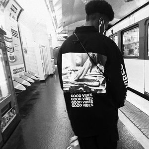 “Jeunesaint”的封面