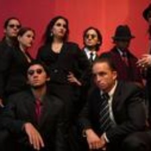 “Cães de Aluguel”的封面