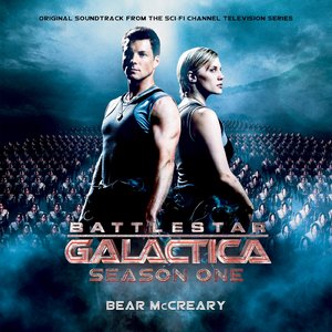“Battlestar Galactica: Season One”的封面