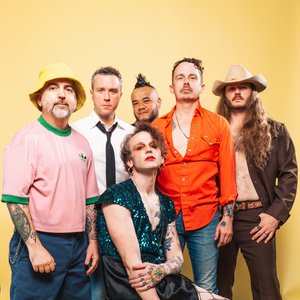 'Vandoliers'の画像