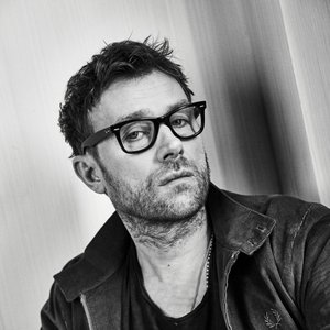 “Damon Albarn”的封面