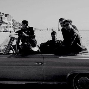 'The Neighbourhood'の画像