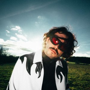 “HIPPØ & THE JACKET”的封面