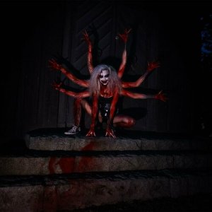 “Body Horror”的封面