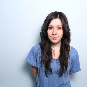 “Natalie Holmes”的封面