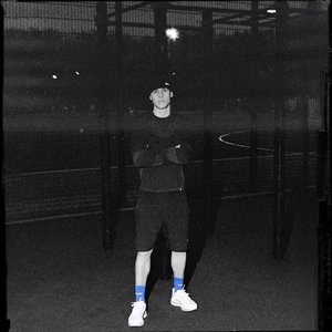 “100 PULLUPS”的封面