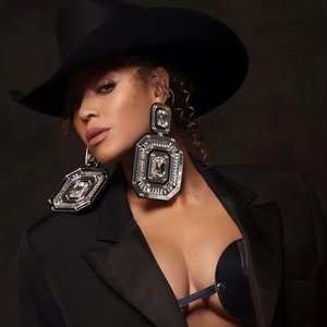 Image for 'Beyoncé'