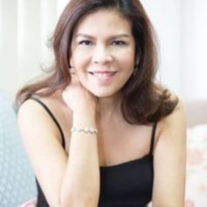 Image for 'Viyada Komarakul na Nakorn'