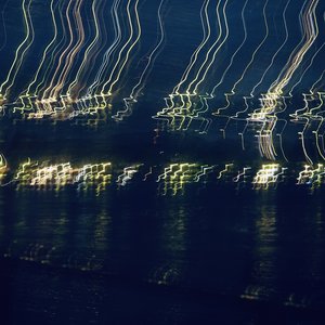 Bild för 'Trails of Light'