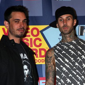 'Travis Barker & DJ AM' için resim