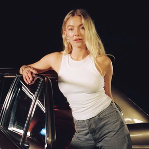 “Astrid S”的封面