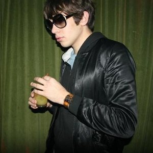 Image pour 'James Righton'