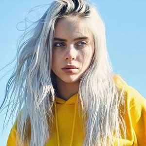 “Billie Eilish”的封面