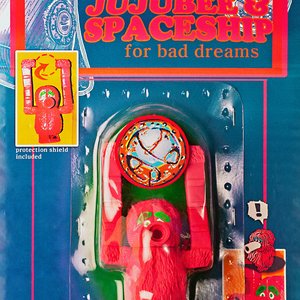 “Spaceship for Bad Dreams”的封面