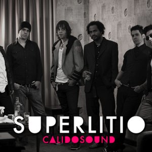 “Superlitio”的封面