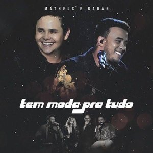 “Tem Moda Pra Tudo (Ao Vivo)”的封面