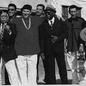 “Luis Frank Y Su Tradicional Habana”的封面