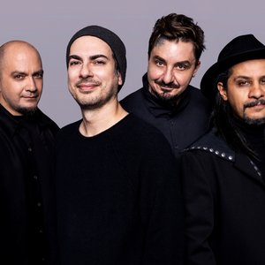 Image for 'Mor ve Ötesi'