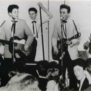 “The Quarrymen”的封面