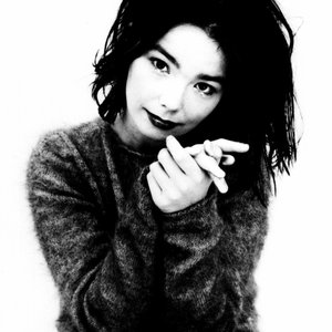 “Björk”的封面