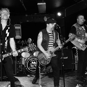 “The Scoffs”的封面