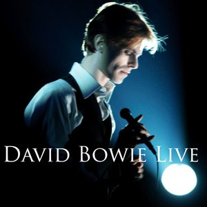 “Live”的封面