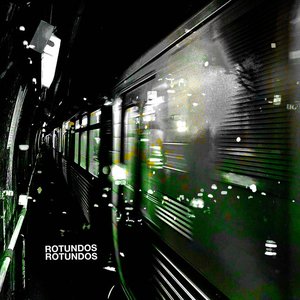 “Rotundos”的封面