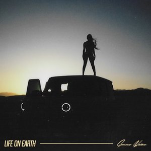 “Life On Earth - EP”的封面