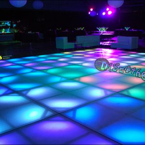 Imagem de 'www.discotheque.zz.mu'