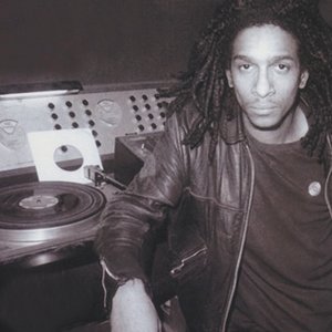 “Don Letts”的封面