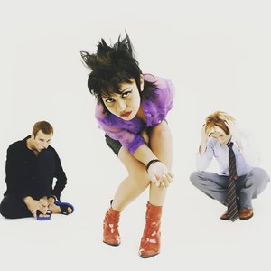 “Sneaker Pimps”的封面