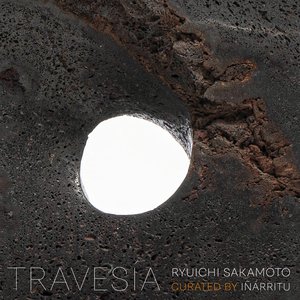 “Travesía”的封面