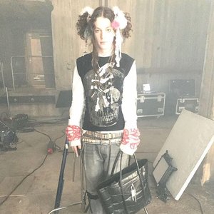 Изображение для 'Bladee'