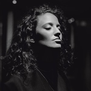 “Jess Glynne”的封面