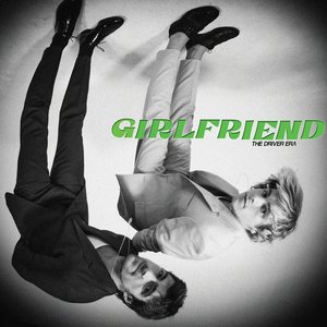 “Girlfriend”的封面
