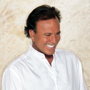 “Julio Iglesias”的封面