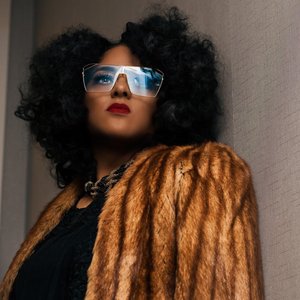 “Marsha Ambrosius”的封面