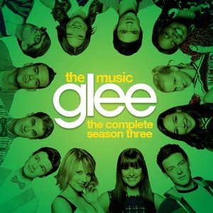 “Glee: The Music (The Complete Season Three)”的封面