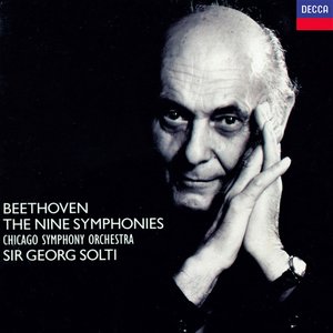 “Beethoven: The Nine Symphonies”的封面