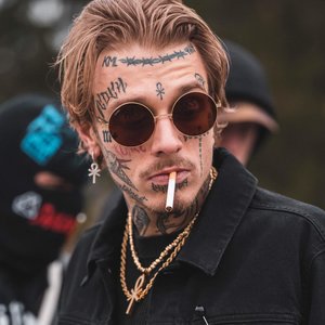 “Yzomandias”的封面