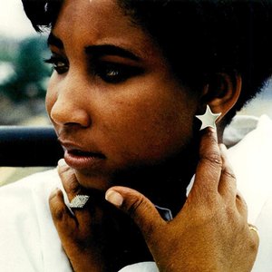 Imagem de 'Shara Nelson'
