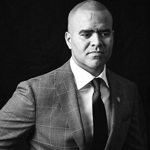 Изображение для 'Christopher Jackson'