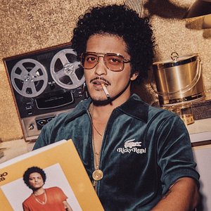 'Bruno Mars' için resim